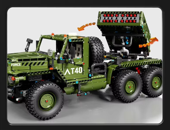 Конструктор детский грузовик военный.Ракетная зенитная установка на 2268 деталей T4011 Каменец-Подольский