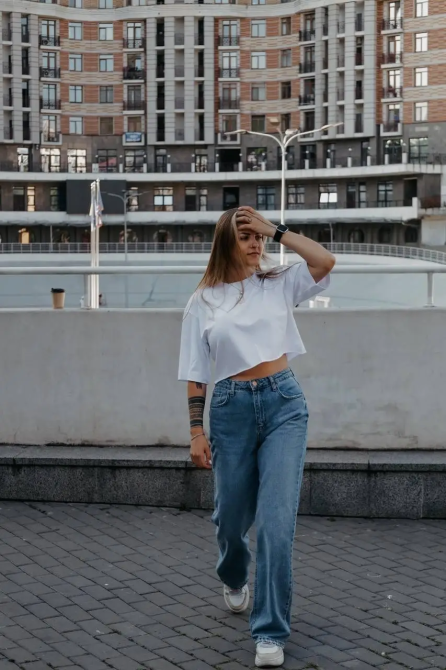 Футболка укороченная женская с широкими рукавами Білий 50/52 Харьков - изображение 1