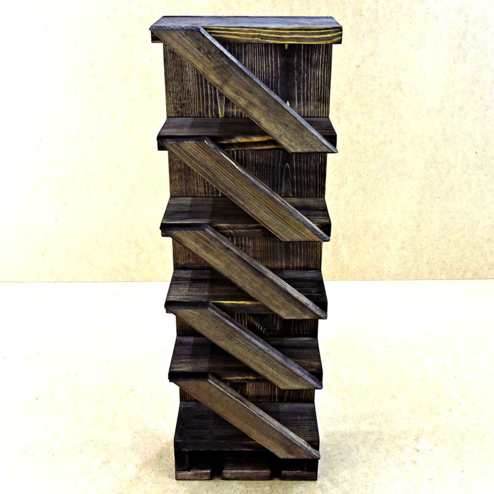 Настенная винная полка 