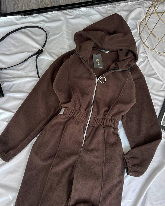 Женский теплый комбинезон на молнии с капюшоном из двухстороннего флиса Шоколад, 42/44 Одесса - изображение 3