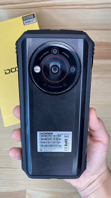 Защищенный смартфон DOOGEE V30 Pro 512 ГБ 200 Мп, аккумулятор 10800 мАч черный на две SIM-карты, Б/У мобильный телефон Киев - изображение 4