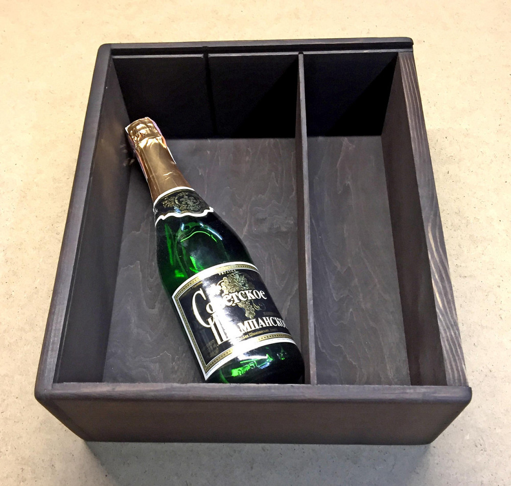 Подарочная коробка 