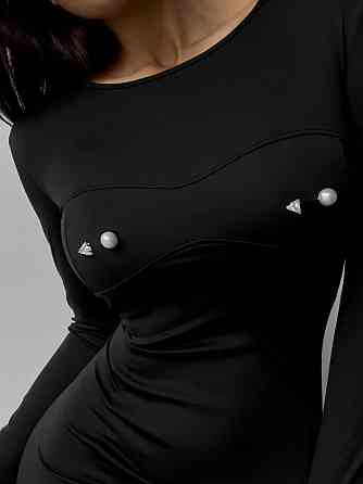 Жіноча сукня з пірсингом Одеса