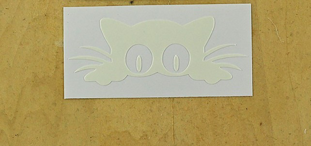 Люминесцентная наклейка 