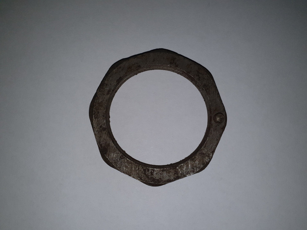 Гайка подшипника ступицы заднего колеса ГАЗ-51, ГАЗ-52 (с штифтом). 51-2401051 Харьков - изображение 1