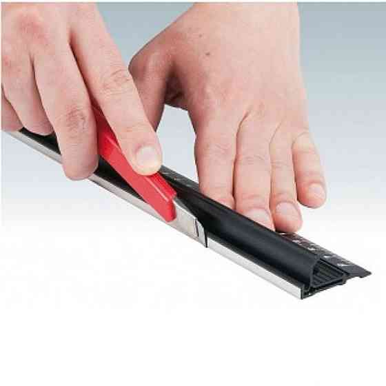 Лінійка універсальна Tajima Work Guide Slim 1000мм (CTG-SL1000) Одеса