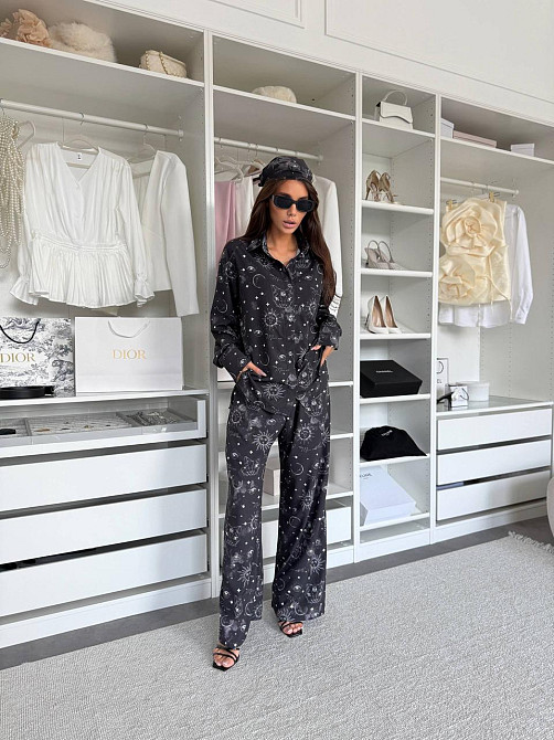 Женский трендовый костюм двойка с банданой Awakening турецкий софт принт Черный, 42/44 Одесса - изображение 10