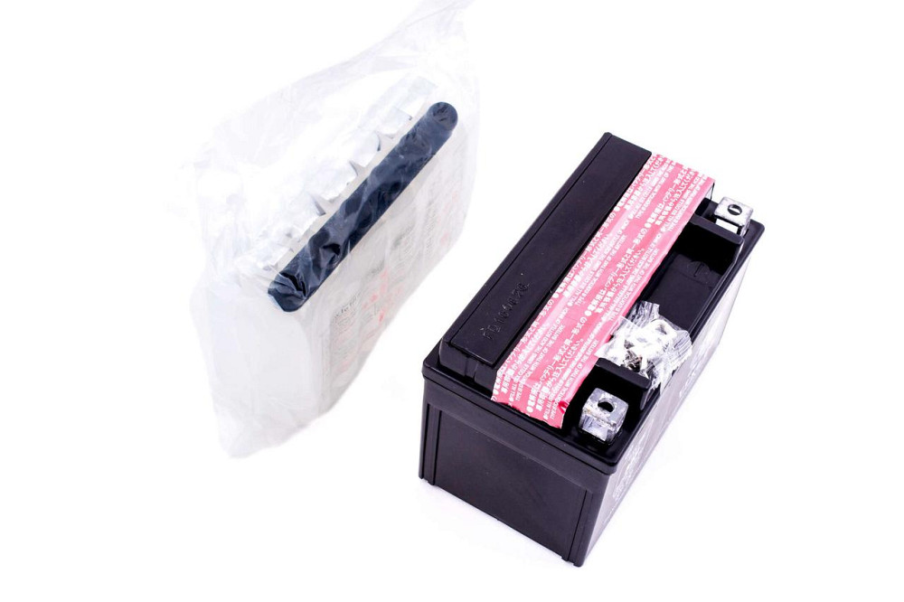 Акумулятор 12V 8А заливний (150x86x106, чорний, mod:UTX 9-BS) (+електроліт) Мукачево - фото 1