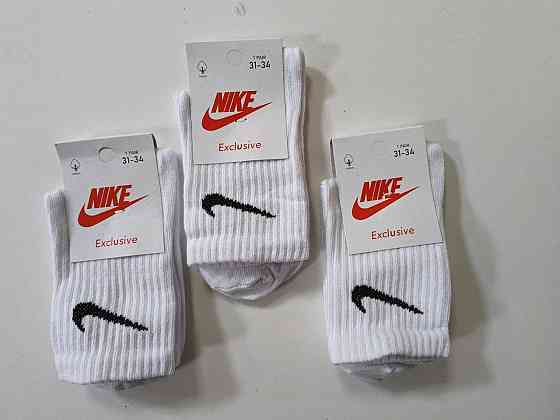 Набір дитячих якісних бавовняних високих шкарпеток. Чорні. У наборі по 3 штук Nike. Розмір 31-34 Київ