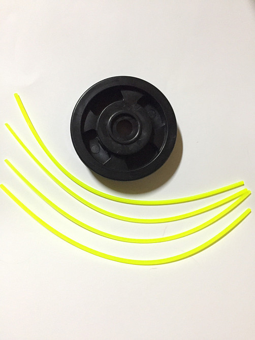 Шпулька косильна (павук) 4 виходи круглий Мукачево - фото 1