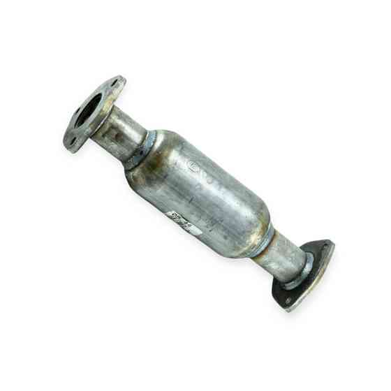 Труба вместо катализатора Ланос 1,5 с бачком, алюминий вставка Мукачево