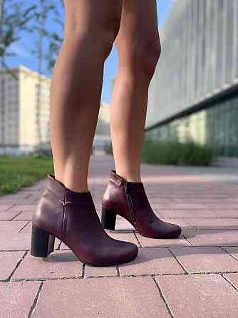 Жіночі черевики ARLETT бордові натуральна шкіра висота каблука 6см висота черевика 11см (1200) Коломия