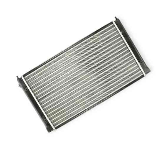 Радиатор двигателя Фольцваген Пассат B3-B4 1.6-1.8i (88-97) охлаждения Мукачево