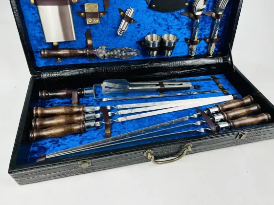 Набори шампурів, Набір шампурів у шкіряному кейсі VIP 8 Шампури, вертіла Тернопіль