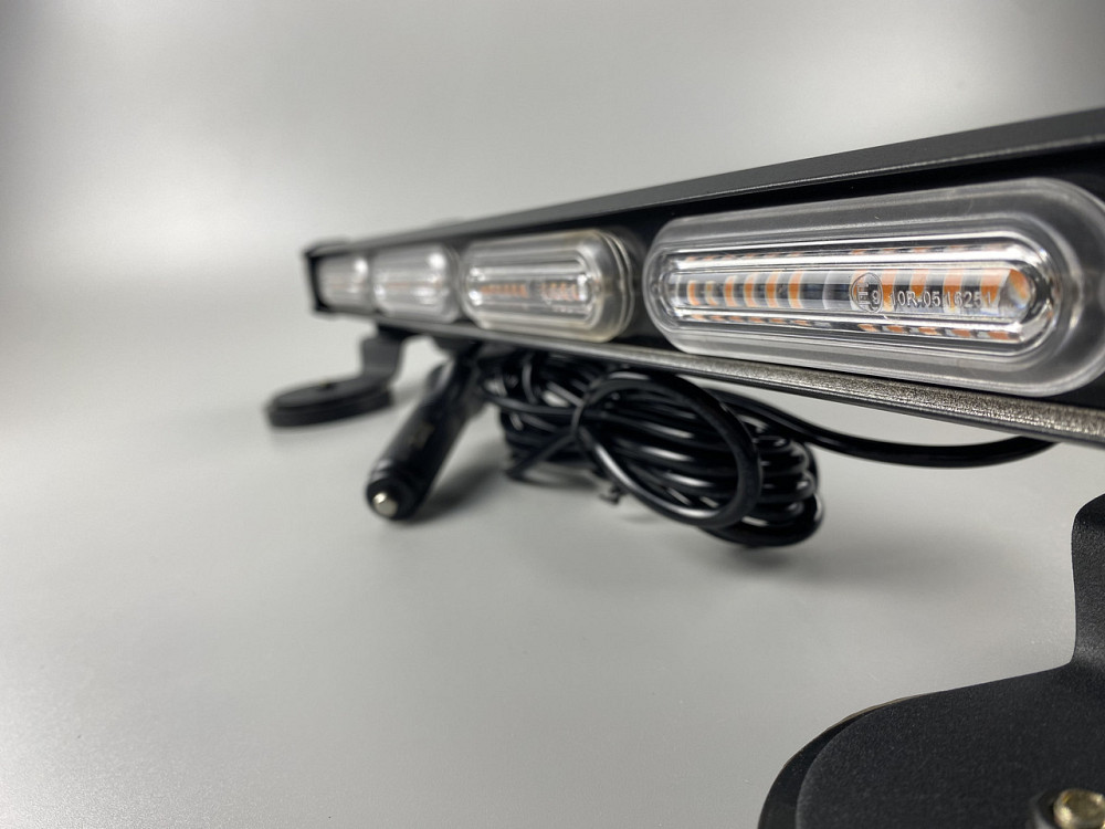 Двосторонній Стробоскоп LED на машину 4 секції 12/24 V 96 led діодів кріплення подвійний магніт світлова балка Мукачево - фото 5