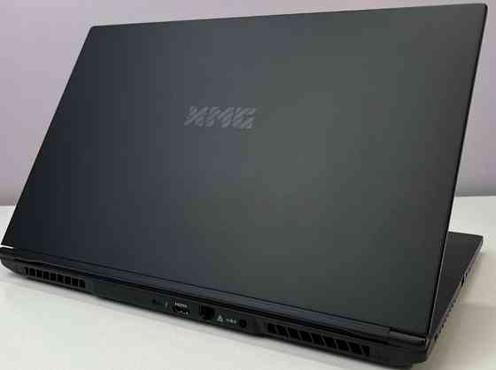 Ноутбук: XMG 15.6" 144Hz ,i7-9750H, GTX 1660Ti , SSD 256Gb, RAM 16Gb. Київ