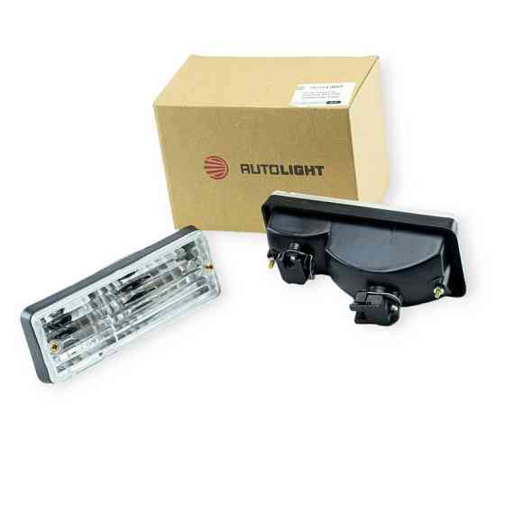 Підфарник старий зразок к-т патрон біле скло 2106 Мукачево