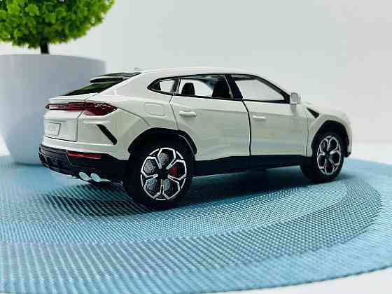 Машинка металева TK Union Lamborghini Urus інерційна відкриваються двері капот багажник 1:24 Біла (GT - 06441) Чернігів