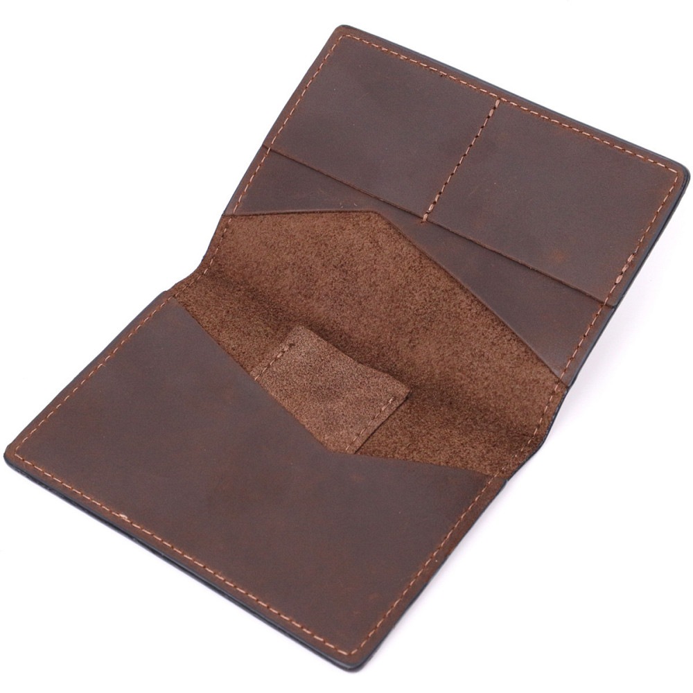 Стильная кожаная обложка на паспорт с держателем для Apple AirTag Коричневый (GRANDE PELLE) Киев - изображение 10