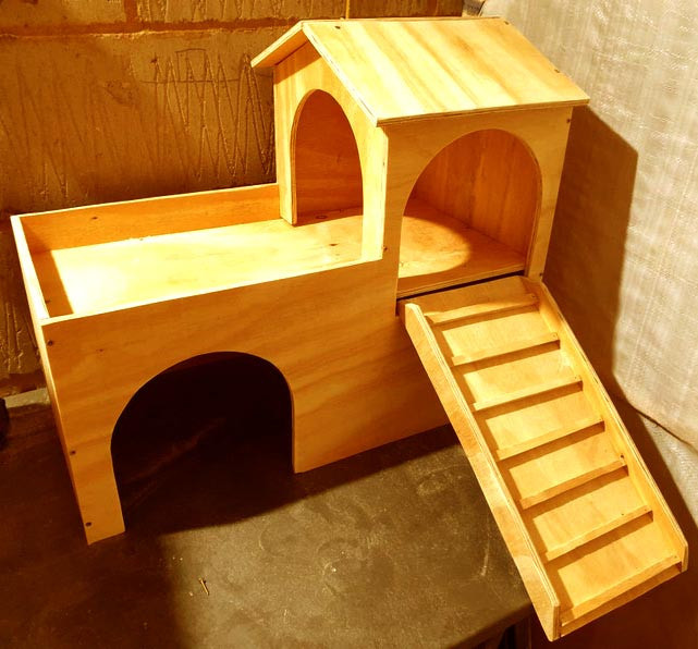 Домик для кроликов 