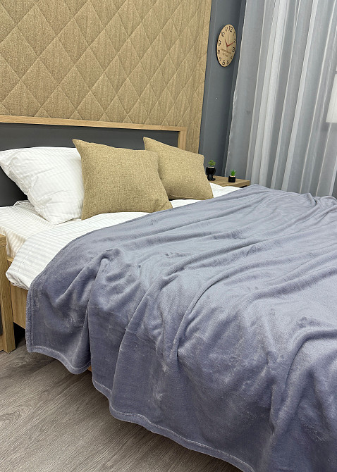 Плед-покривало Decorator WellSoft 180х210 см однотонний Бузково-сірий (87-263) Київ - фото 2