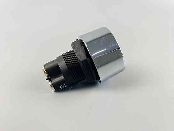 Кнопка СТАРТ-СТОП пуску двигуна, 50 А, 12-24V, діаметр 33 мм, 3 ніжки Мукачево