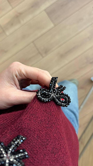 Жіночий укорочений кардиган з декоративними застібками у вигляді бантиків машинна вʼязка Одеса - фото 9