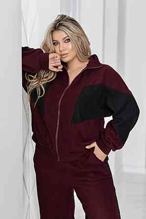 Спортивный флисовый костюм 