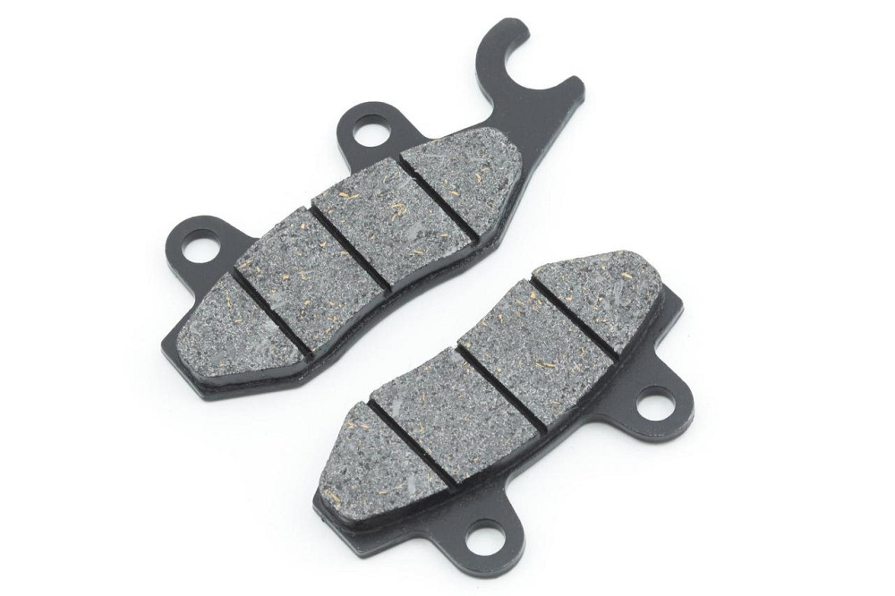 Колодки (диск) скутер 4 Т китай 50-150 (Рейс /скутер Шторм, ухо в право, черные) тормозные Мукачево - изображение 1