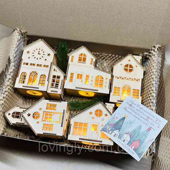 Набір будиночків з підсвіткою з дерева | Новорічна прикраса, різдвяний декор, подарунковий набір Ірпінь