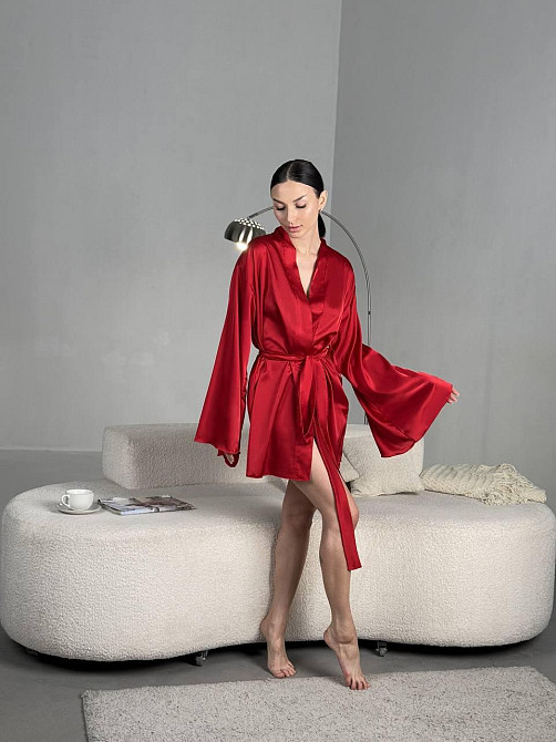 Женский короткий халат на запах с широким рукавом из шелка армани Одесса - изображение 5