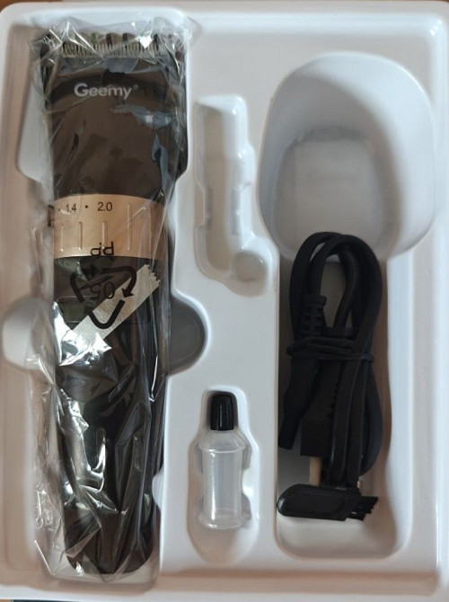 Машинка для стрижки Geemy GM-6042 Київ - фото 2