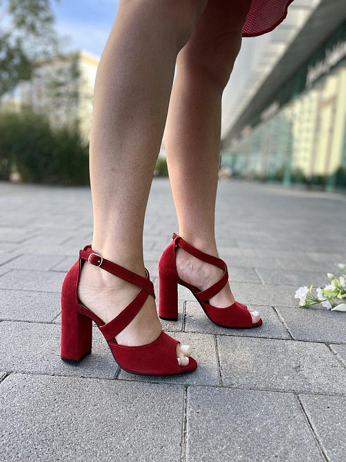 Nivelle Красиві жіночі босоніжки замшеві червоні на високому стійкому каблуці NIVELLE 1815/9510 Коломия - фото 4