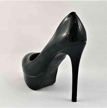 Жіночі Чорні Туфлі на Каблуку Шпильке Лакові Модельні (розміри: 36,38) — 157 Дніпро