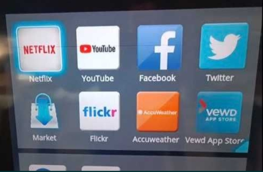 Телевизор Безрамный: 65