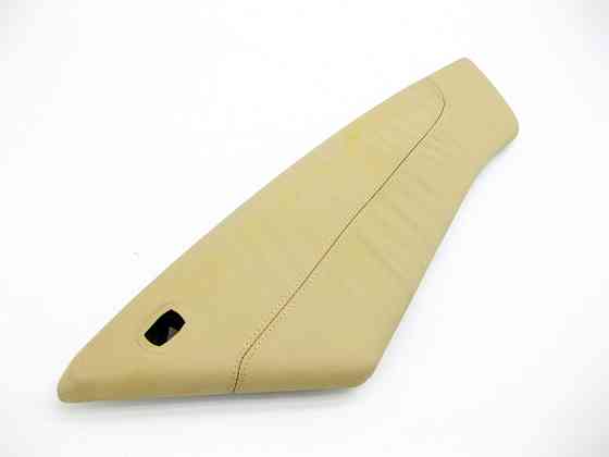 Mercedes-Benz  A2207309370 1A20 Вставка бежева шкіра в задню ліву дверну карту S-class long V220 Одеса