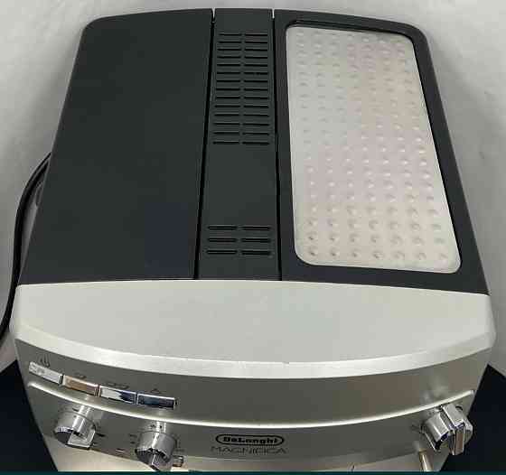 Кофемашина Delonghi Magnifica. Киев