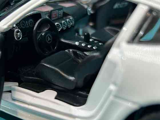 Машина Автосвит Mercedes SL-class инерционная открываются двери капот багажник 20см Черно-белая (AP-1840) Чернігів