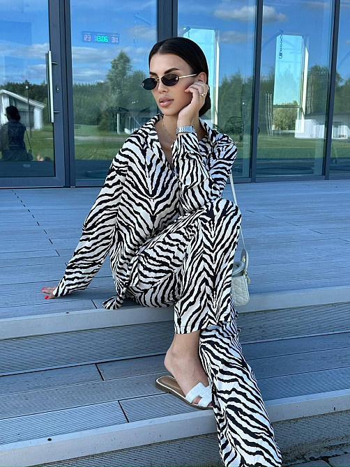 Жіночий шовковий костюм із штанами Зебра M/L Харків - фото 1