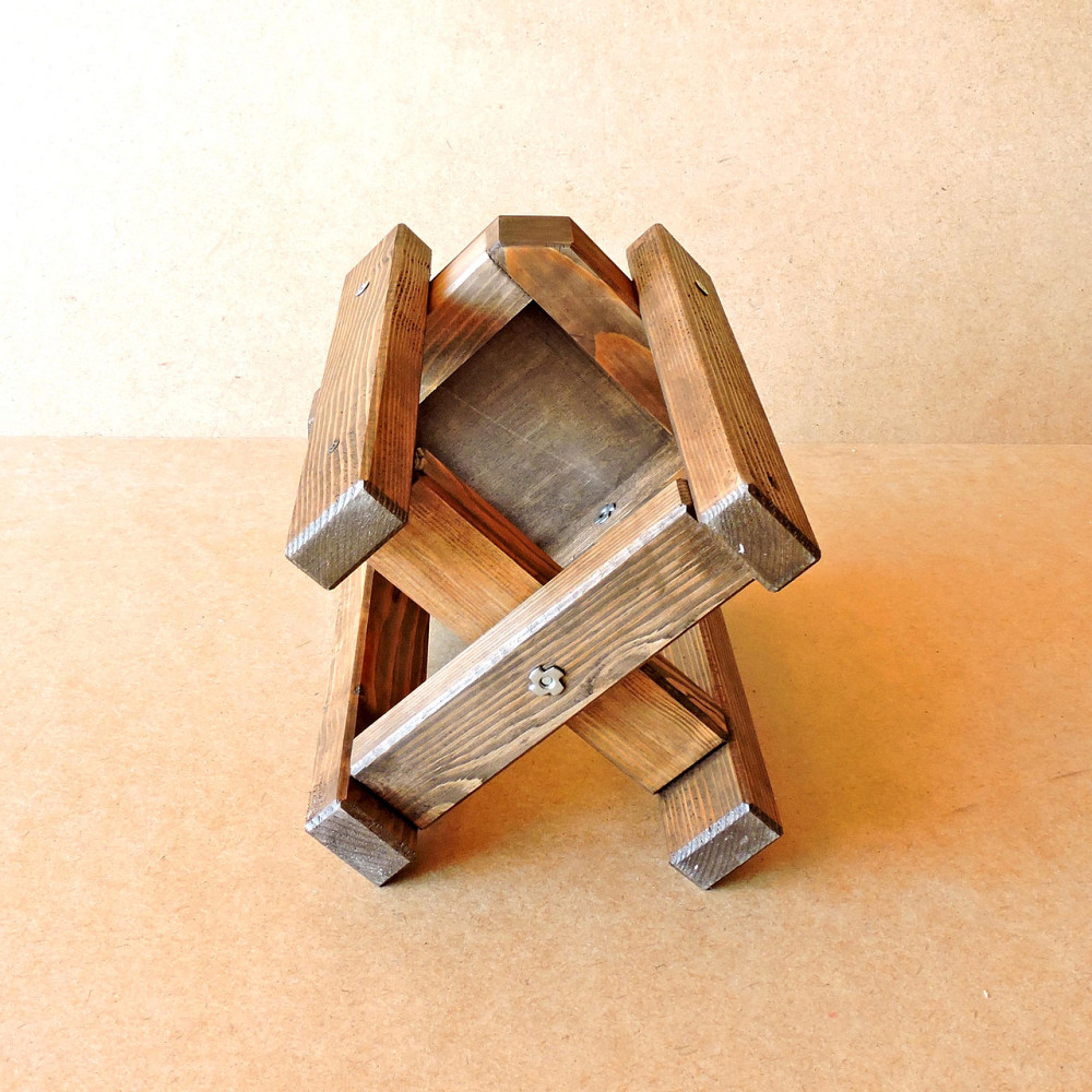 Подставка для цветов 