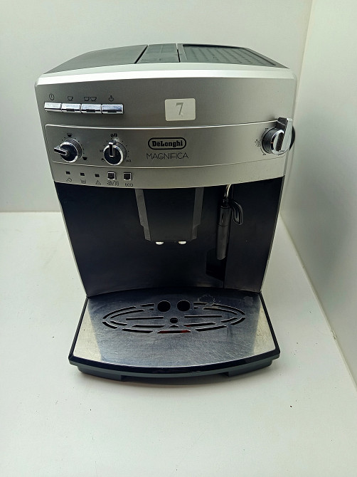 Кавомашина Delonghi Magnifica Esam02.110.SB (Б клас) Луцк - изображение 1