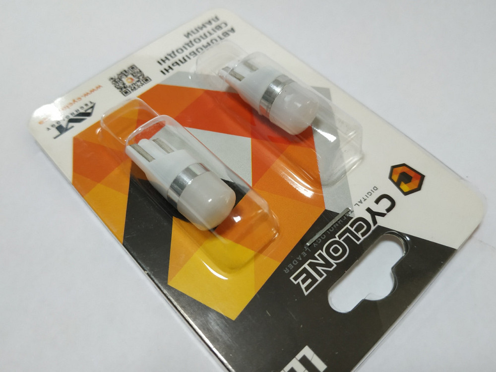 Лампочка без цок.Т10 1LED 3030 Phil 12-24V Cyclone 073 (120 lumen) Винница - изображение 1