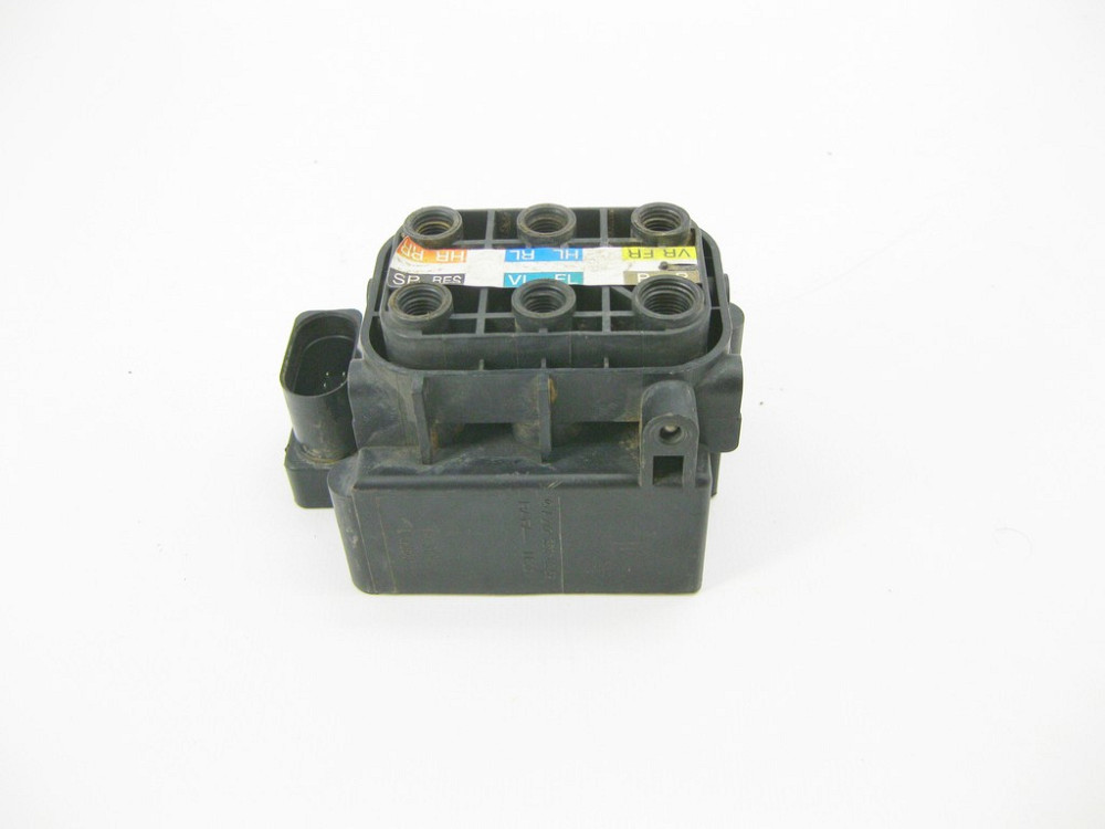 Mercedes-Benz  A2123200358 Блок клапанів пневмопідвіски ML W164 R-class short W251 CL C216 S-class short W221 CLS C218 ML/GLE W166 GLE Coupe C292 S-cl Одеса - фото 2