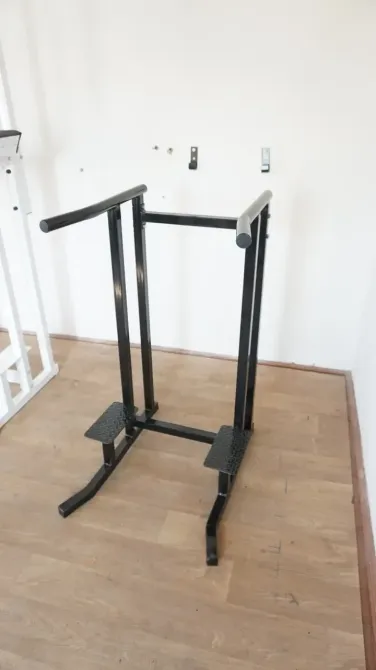 Брусья стационарные с упорами для ног 40х40 мм Спортивные стенки и турники для дома разборная Киев - изображение 1