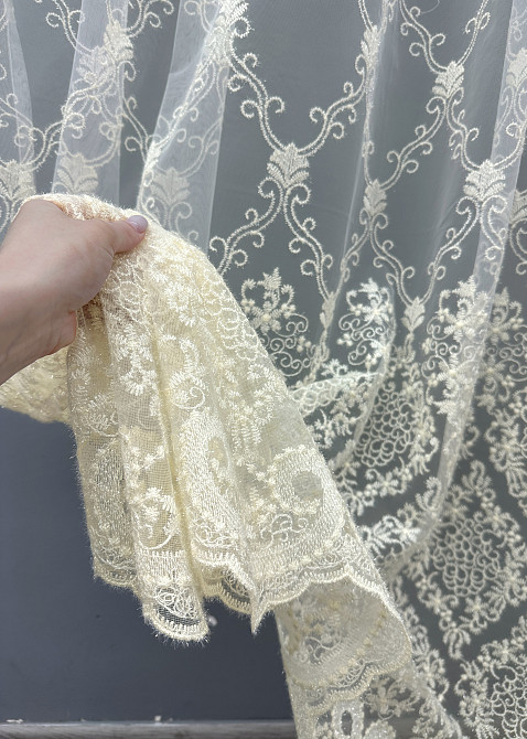 Тюль VR-Textil 1682т Фатин с вышивкой Молочный 300х270 см (42-0730) Киев - изображение 4