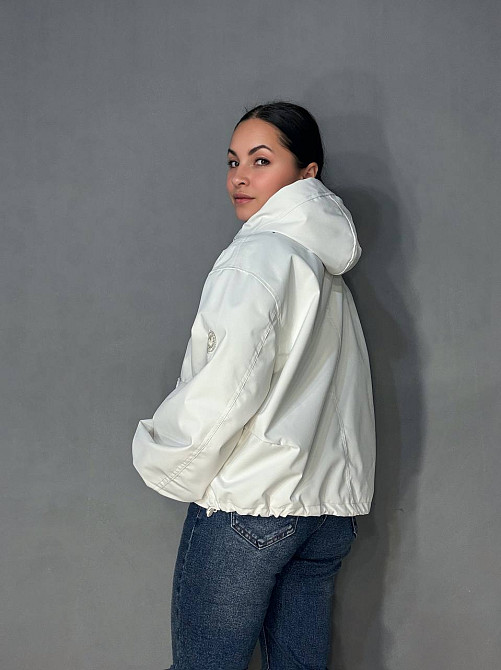 Куртка жіноча YZY 30046 вітрівка оверсайз з капюшоном one size, молочний, one size Київ - фото 5