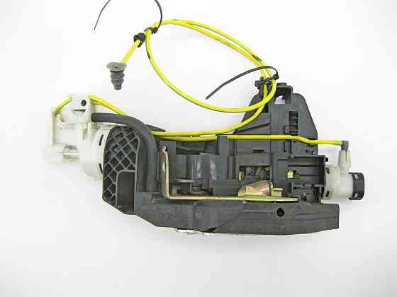 Mercedes-Benz  A2207305735 Замок задніх лівих дверей без дотяжки S-Class W220 Одеса