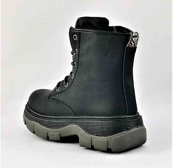 Зимові напівчоботи Жіночі з Хутром Черні (розміри: 36) - 03-1 Дніпро