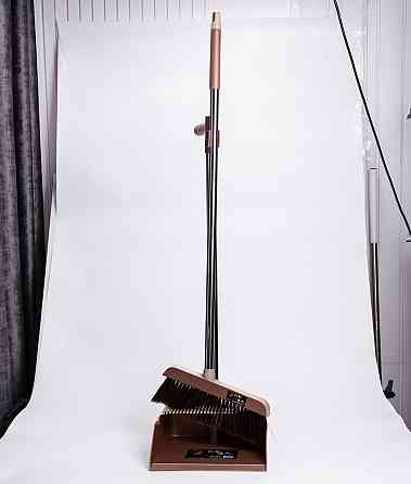 Набір веник та совок на довгій ручці для прибирання Київ