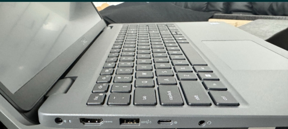 Ноутбук новий 
dell latitude 3550 Київ - фото 3